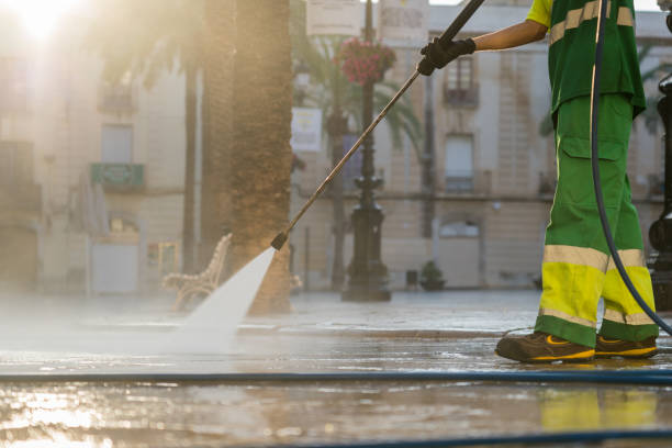 Best Garage Pressure Washing  in Pierceton, IN